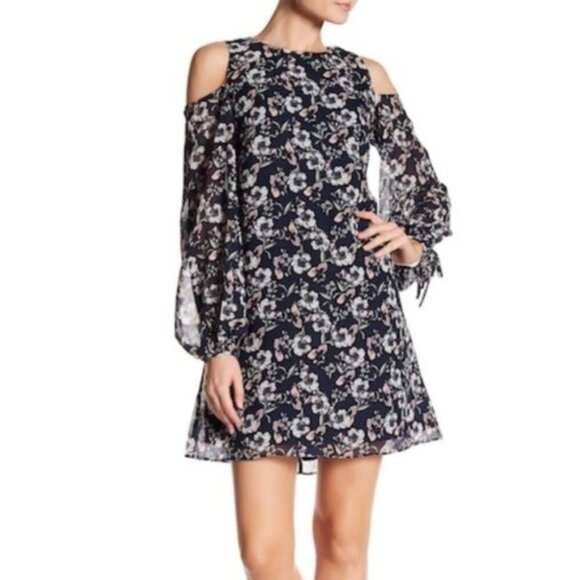 Vince Camuto  Cold Shoulder Long Sleeve Blue Dress Size 6 NWT - Picture 1 of 11